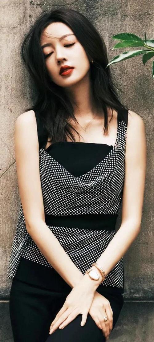 女明星束腰照片高清,探寻女明星的修身秘密