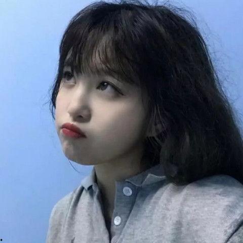 开封网红黄色头发女孩,黄色头发女孩的时尚魅力之旅