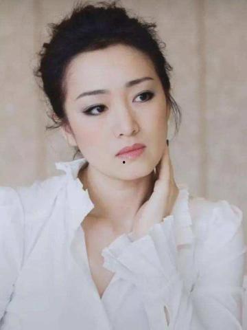 50岁的明星女,50岁明星女生的优雅人生