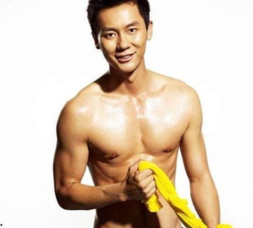 肌肉男明星内裤图片,内裤下的硬汉风采