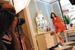 藏族网红卖衣服视频,民族服饰的时尚演绎